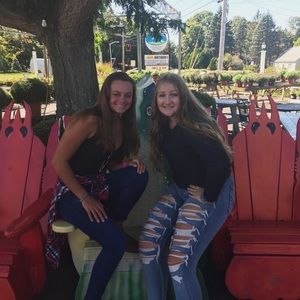 Meet your Posher, Ashley